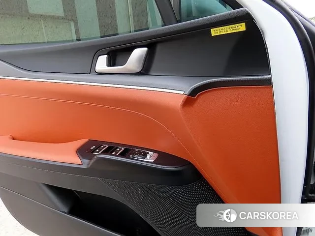 Kia The New K5 Hybrid 3rd generation 2024 Белый из Кореи, фото 2