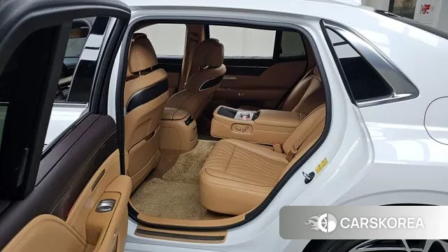 Genesis G90 (RS4) 2022 Белый из Кореи, фото 2