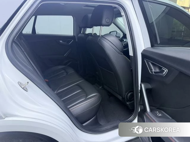 Audi Q2L 2023 Белый из Китая, фото 2