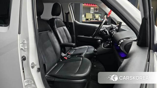 Hyundai Casper 2022 Белый из Кореи, фото 2