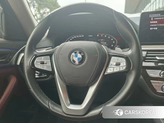BMW 5 series 2021 Черный из Китая, фото 2