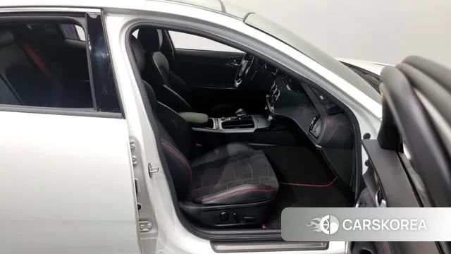 Kia Stinger Meister 2022 Белый из Кореи, фото 2