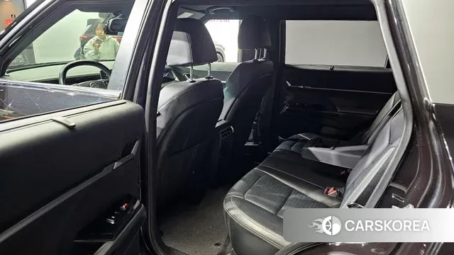 Ssangyong Torres 2023 Черный из Кореи, фото 2