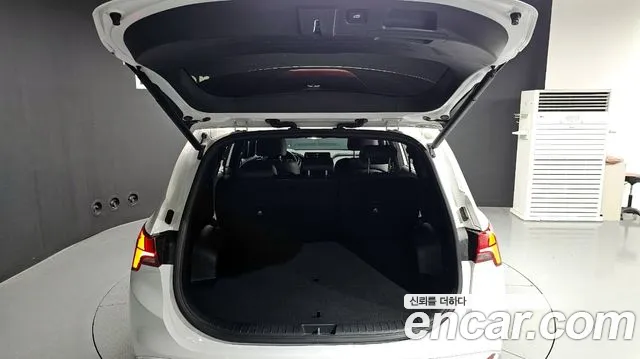 Hyundai The New Santa Fe 2021 Белый из Кореи, фото 2