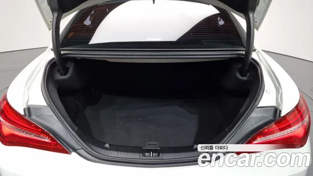 Mercedes-Benz CLA-Class C117 2018 Белый из Кореи, фото 2