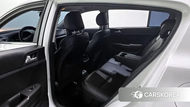 Kia Sportage 4th Generation 2018 Белый из Кореи, фото 2