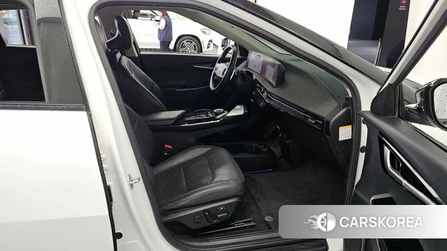 Kia EV6 2022 Белый из Кореи, фото 2