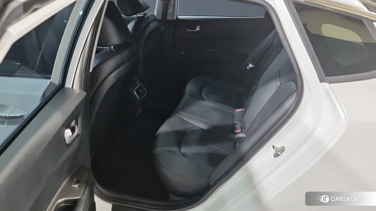 Kia The New K5 2nd generation 2019 Белый из Кореи, фото 2