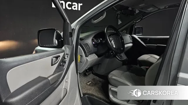 Hyundai The New Grand Starex 2020 Серебристо-серый из Кореи, фото 2