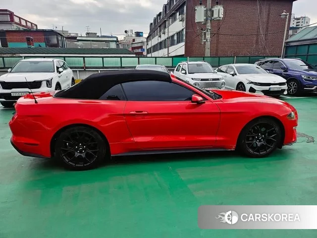 Ford Mustang 2020 Красный из Кореи, фото 2