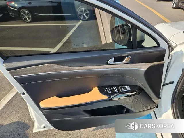 Kia K5 3rd generation 2020 Белый из Кореи, фото 2