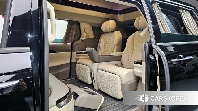 Kia The New Carnival 4th Generation 2024 Черный из Кореи, фото 2