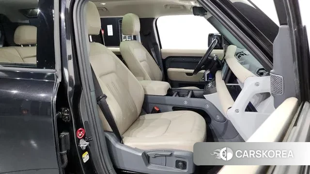 Land Rover Defender (L663) 2020 Черный из Кореи, фото 2