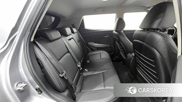 Ssangyong The New Tivoli 2024 Серебристо-серый из Кореи, фото 2