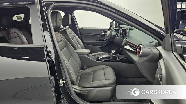 Chevrolet (GM Daewoo) Trax Crossover 2024 Черный из Кореи, фото 2