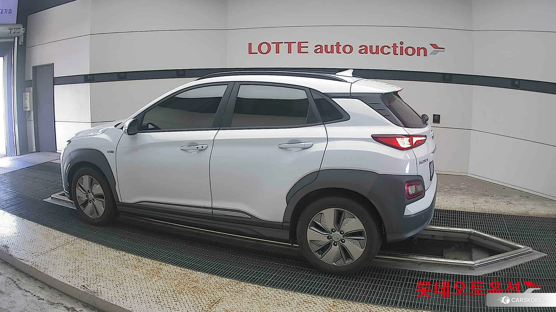 Hyundai KONA Electric 2020 Chokwhite из Кореи, фото 2
