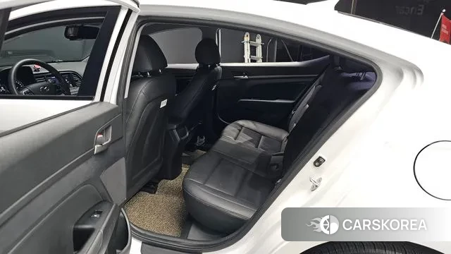 Hyundai Avante AD 2018 Белый из Кореи, фото 2