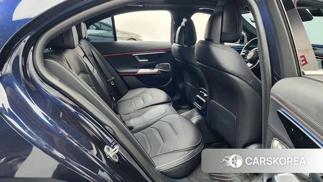 Mercedes-Benz E-Class W214 2025 Синий из Кореи, фото 2