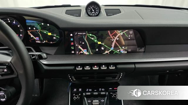 Porsche 911(992) 2024 Серебристо-серый из Кореи, фото 2