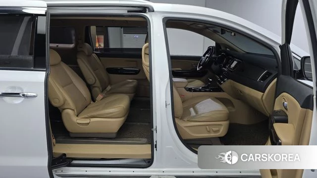 Kia The New Carnival 2019 Белый из Кореи, фото 2
