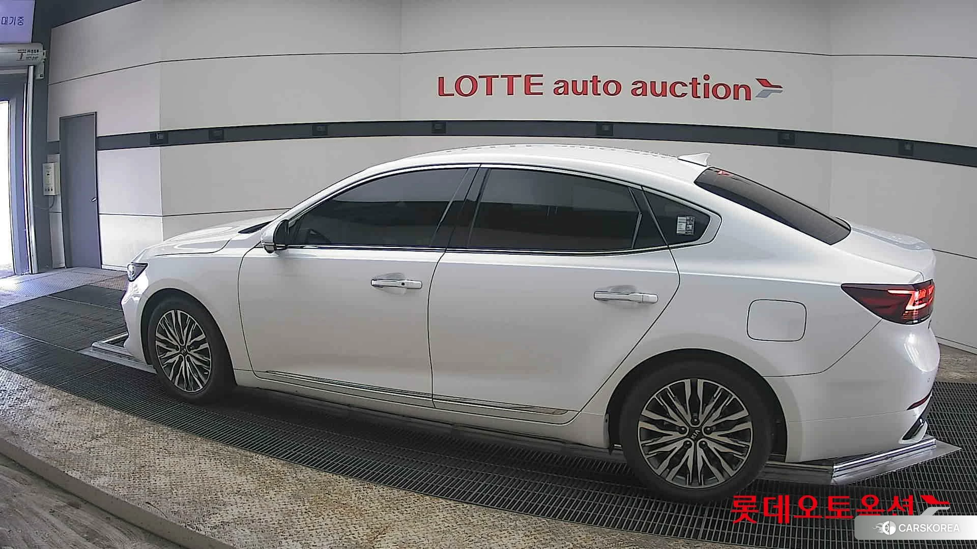 Kia K7 2020 Белый из Кореи, фото 2