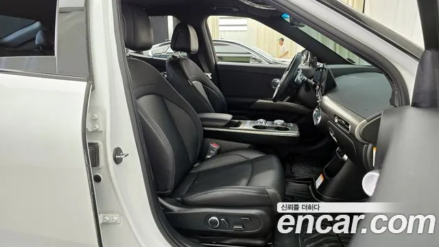 Genesis GV60 2022 Белый из Кореи, фото 2