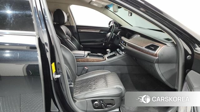 Genesis G90 2019 Черный из Кореи, фото 2
