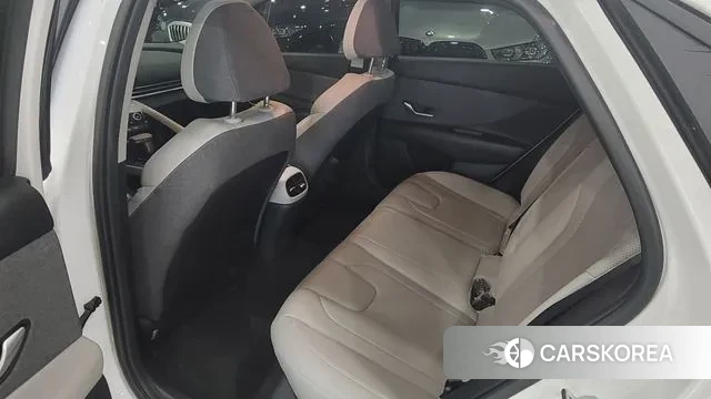 Hyundai Avante (CN7) 2023 Белый из Кореи, фото 2