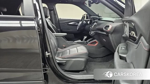 Chevrolet (GM Daewoo) Trailblazer 2021 Черный из Кореи, фото 2