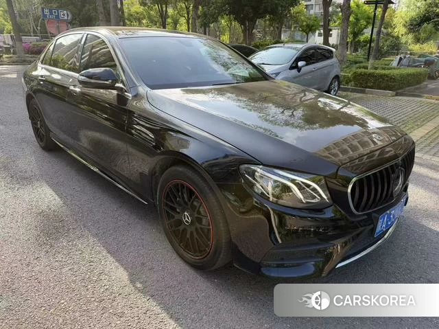 Mercedes-Benz E-class 2018 Черный из Китая, фото 2