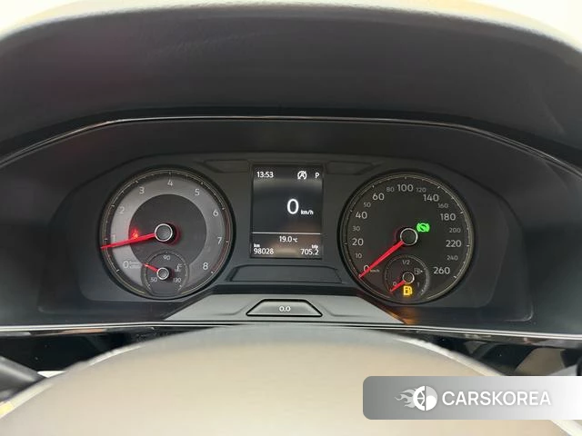 Volkswagen Lavida 2018 Желтый из Китая, фото 2