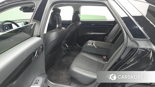 Hyundai Grandeur Hybrid (GN7) 2023 Черный из Кореи, фото 2