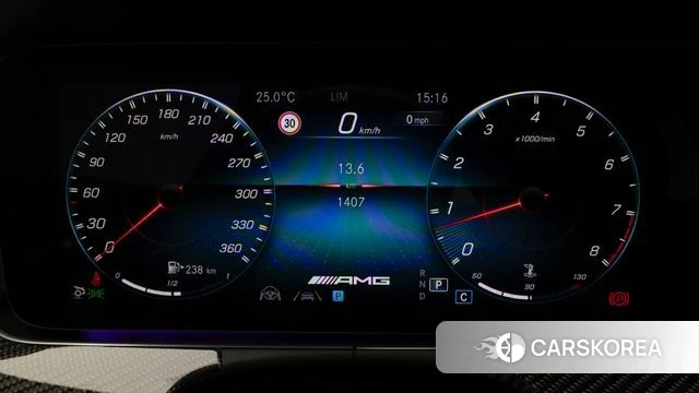 Mercedes-Benz AMG GT 2023 Желтый из Кореи, фото 2