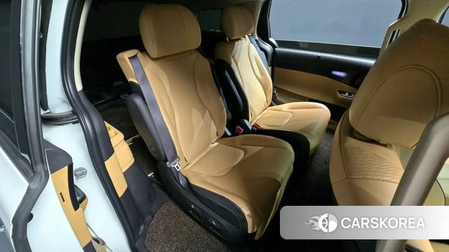Kia Carnival 4th generation 2022 Белый из Кореи, фото 2