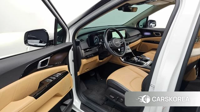 Kia Carnival 4th generation 2023 Белый из Кореи, фото 2
