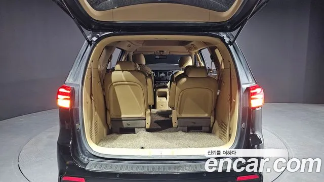 Kia The New Carnival 2019 Черный из Кореи, фото 2