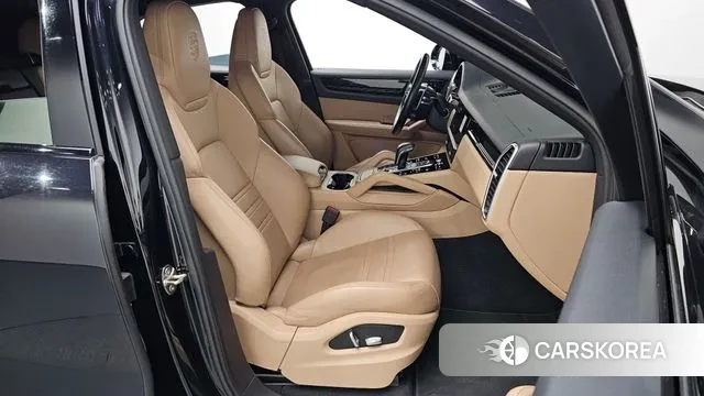 Porsche Cayenne (PO536) 2020 Черный из Кореи, фото 2