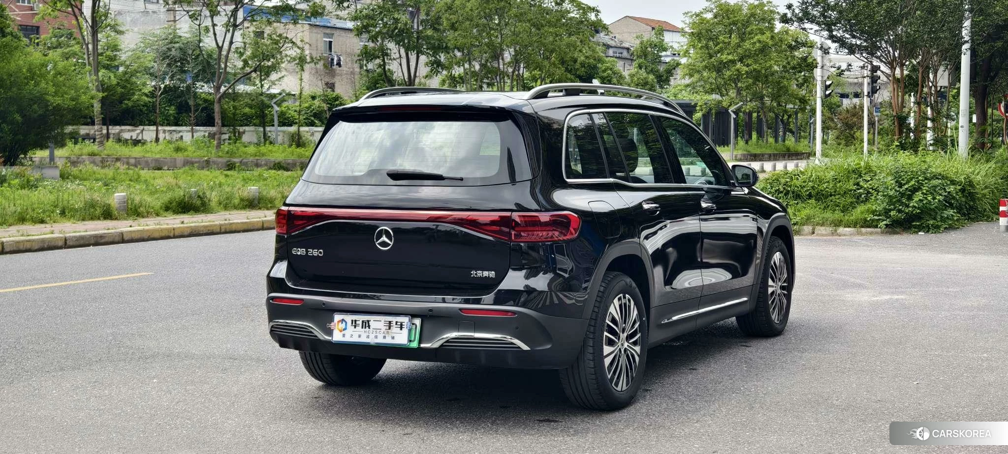 Mercedes-Benz EQB 2024 Черный из Китая, фото 2
