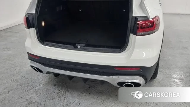 Mercedes-Benz GLB-Class X247 2022 Белый из Кореи, фото 2