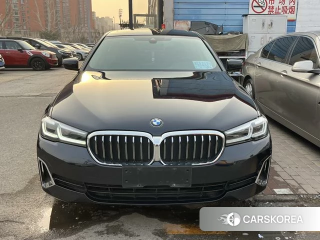 BMW 5 series 2021 Черный из Китая, фото 2