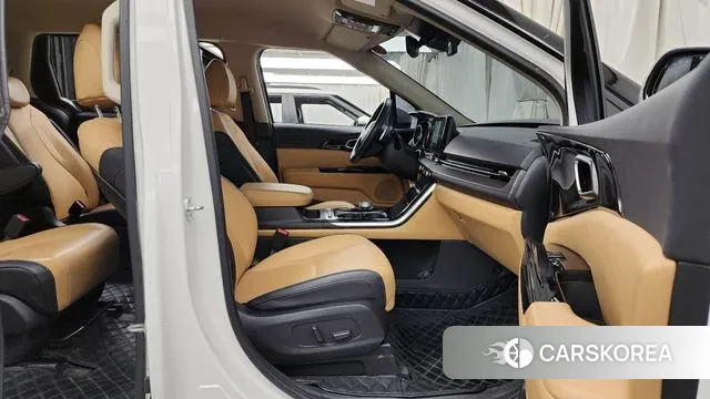 Kia Carnival 4th generation 2021 Белый из Кореи, фото 2