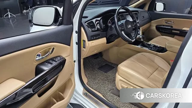 Kia The New Carnival 2019 Белый из Кореи, фото 2