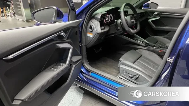 Audi A3 (8Y) 2025 Синий из Кореи, фото 2