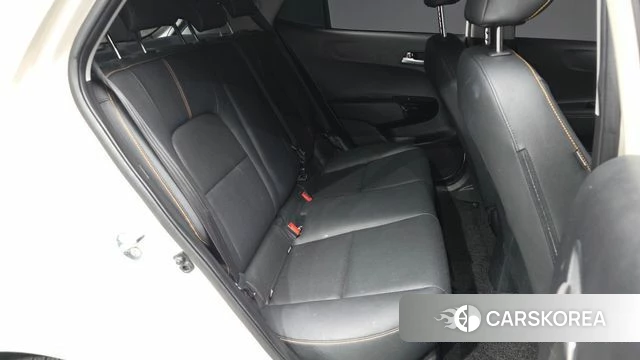 Kia Morning Urban (JA) 2023 Жемчужный цвет из Кореи, фото 2