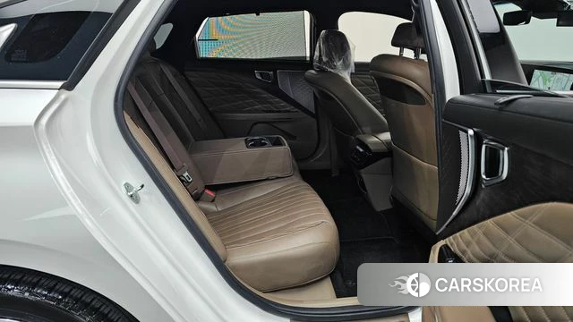 Kia K8 2023 Белый из Кореи, фото 2