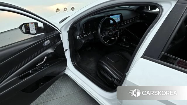 Hyundai Avante (CN7) 2022 Белый из Кореи, фото 2