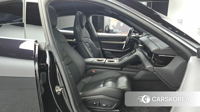 Porsche Taycan 2021 Черный из Кореи, фото 2