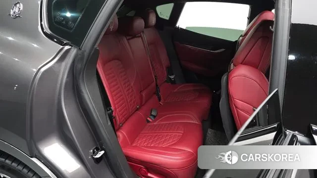 Maserati Levante 2019 Серый из Кореи, фото 2