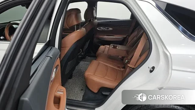 Genesis GV70 2022 Белый из Кореи, фото 2