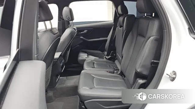 Audi Q7 (4M) 2020 Белый из Кореи, фото 2